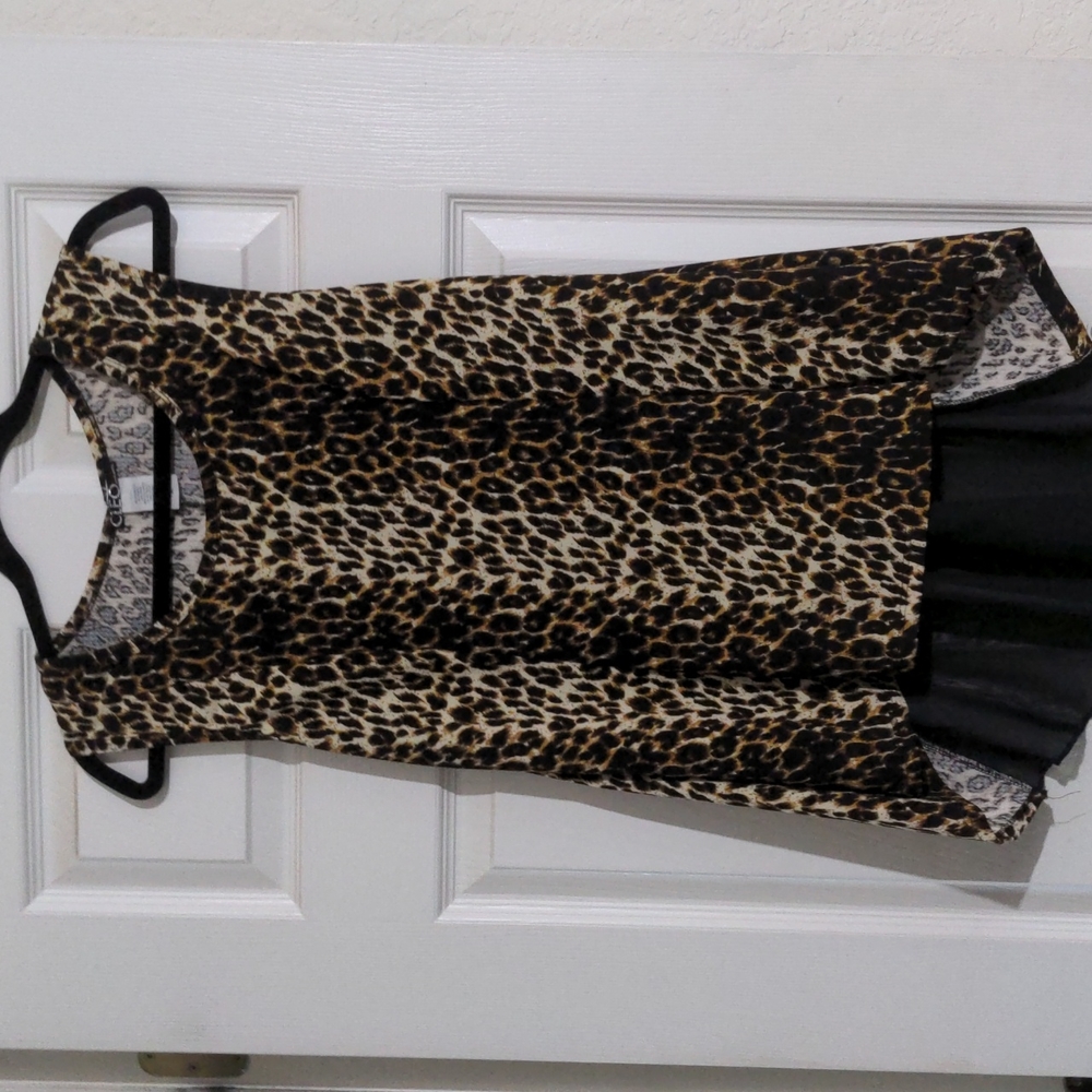 Cleo Apparel Women's Cheetah Print Sleeveless Top. Size XL